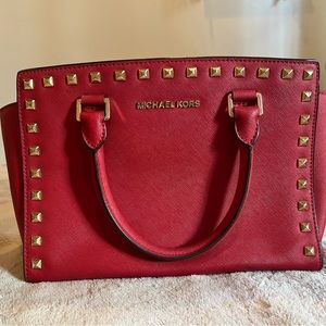 Michael Kors Medium Size bag with shoulder bag handle